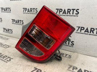 Стоп правый задний TOYOTA ISIS ZNM10 1ZZFE 44-64 3 ракурс