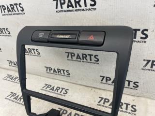 Консоль магнитофона NISSAN LAUREL GC35 RB25DE 682605L310 4 ракурс