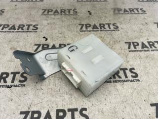 Блок управления дверьми NISSAN LAUREL GC35 RB25DE 285958L501 1 ракурс