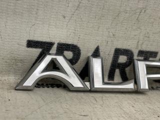 Эмблема TOYOTA ALPHARD ANH10 2 ракурс