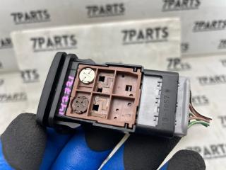 Кнопка TOYOTA ALPHARD ANH10 2AZFE 4 ракурс