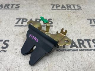 Замок багажника TOYOTA COROLLA AE110 5AFE 6461012330 2 ракурс