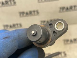 Датчик abs правый передний TOYOTA ISIS ZNM10 1ZZFE 89543-44040 2 ракурс