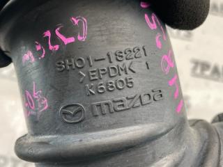 Патрубок воздушн.фильтра MAZDA ATENZA GJ2FW SH-VPTR SH01-13221 4 ракурс