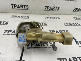 Замок двери левый задний TOYOTA VITZ SCP10 1SZFE 6934052030 3 ракурс