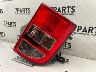Стоп правый задний TOYOTA ISIS ZNM10 1ZZFE 44-64 3 ракурс