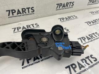 Педаль подачи топлива MITSUBISHI LANCER EVOLUTION CZ4A 4B11 MN101545 2 ракурс
