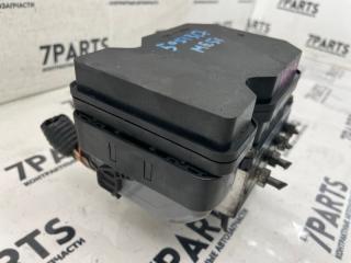 Блок abs NISSAN ELGRAND ME51 VQ25DE 47660WL361,47660WL301 2 ракурс