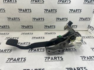 Педаль тормоза TOYOTA VITZ SCP10 1SZFE 2 ракурс Педаль тормоза TOYOTA VITZ SCP10 1SZFE 2 ракурс