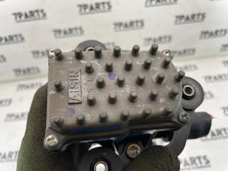 Помпа инвертора TOYOTA SAI AZK10 2AZFXE 5 ракурс