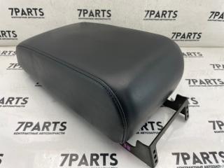 Подлокотник NISSAN STAGEA M35 VQ25DD 3 ракурс Подлокотник NISSAN STAGEA M35 VQ25DD 3 ракурс