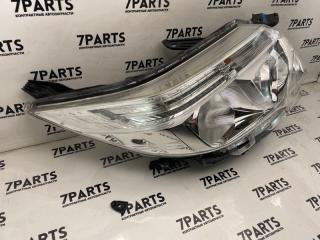 Фара правая передняя TOYOTA VOXY ZRR80 28-227 2 ракурс Фара правая передняя TOYOTA VOXY ZRR80 28-227 2 ракурс