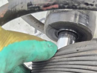 Стойка правая передняя SUBARU LEGACY BRM FB25ASYHDA 4 ракурс