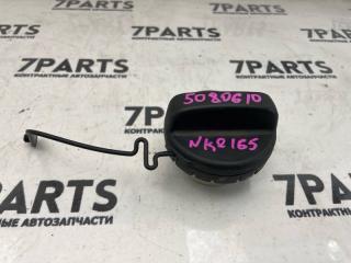 Крышка топливного бака TOYOTA COROLLA AXIO NKE165 1NZFXE 7730052030 1 ракурс