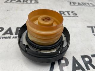 Крышка топливного бака TOYOTA ISIS ZNM10 1ZZFE 7731048010 2 ракурс