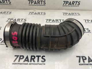 Патрубок воздушн.фильтра правый NISSAN FUGA PY50 VQ35HR 16576EJ70A 2 ракурс