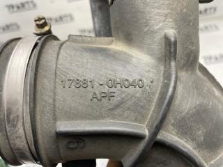 Патрубок воздушн.фильтра TOYOTA AVENSIS AZT250 1AZFSE 178810H040 5 ракурс