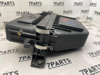 Корпус воздушного фильтра TOYOTA ESTIMA AHR20 2AZFXE 17700-28322 5 ракурс Корпус воздушного фильтра TOYOTA ESTIMA AHR20 2AZFXE 17700-28322 5 ракурс