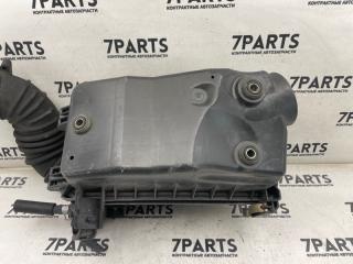 Корпус воздушного фильтра TOYOTA ISIS ZNM10 1ZZFE 17700-22120 5 ракурс