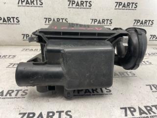 Корпус воздушного фильтра TOYOTA COROLLA AXIO NKE165 1NZFXE 17700-21200 5 ракурс Корпус воздушного фильтра TOYOTA COROLLA AXIO NKE165 1NZFXE 17700-21200 5 ракурс