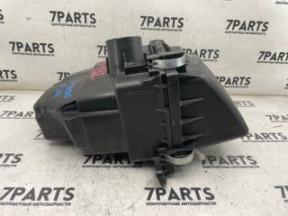 Корпус воздушного фильтра TOYOTA YARIS KSP210 1KRFE 17700-40290 2 ракурс Корпус воздушного фильтра TOYOTA YARIS KSP210 1KRFE 17700-40290 2 ракурс