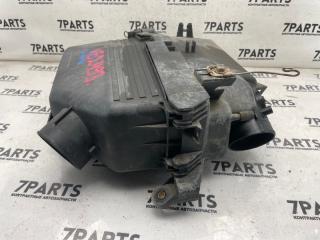 Корпус воздушного фильтра TOYOTA ALPHARD ANH15 2AZFE 17700-28091,17700-28092 3 ракурс Корпус воздушного фильтра TOYOTA ALPHARD ANH15 2AZFE 17700-28091,17700-28092 3 ракурс