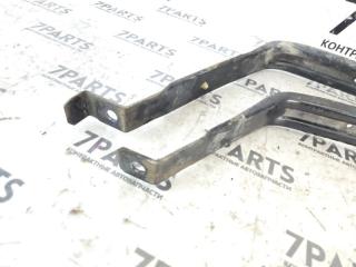 Крепление бака FORD ESCAPE EP3WF L3 E11242720A,E11242710 4 ракурс