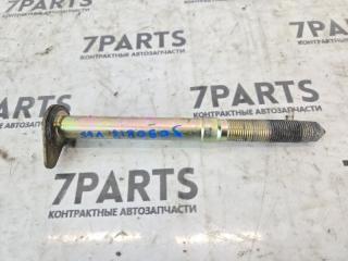 Болт передний MITSUBISHI PAJERO 2003