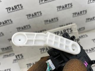 Сервопривод заслонок печки SUZUKI IGNIS FF21S K12C ,113800-3740 3 ракурс