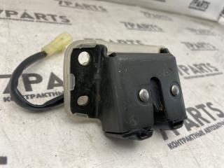 Замок 5-й двери SUZUKI WAGON R SOLIO MA64S K10A 82510-78F01 4 ракурс Замок 5-й двери SUZUKI WAGON R SOLIO MA64S K10A 82510-78F01 4 ракурс