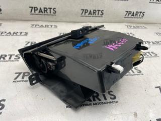 Бардачок SUZUKI AERIO RD51S M18A 3 ракурс Бардачок SUZUKI AERIO RD51S M18A 3 ракурс