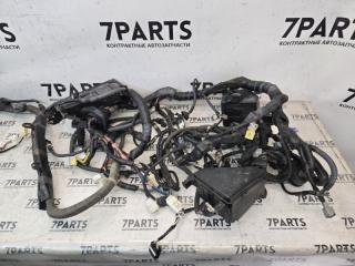 Коса под капот TOYOTA CELSIOR UCF31 3UZFE 8211150A90 3 ракурс