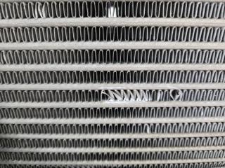 Интеркулер MITSUBISHI COLT PLUS Z27W 4G15T 3 ракурс Интеркулер MITSUBISHI COLT PLUS Z27W 4G15T 3 ракурс