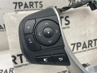 Кнопки на руль TOYOTA ESQUIRE ZWR80 2ZRFXE 4 ракурс Кнопки на руль TOYOTA ESQUIRE ZWR80 2ZRFXE 4 ракурс