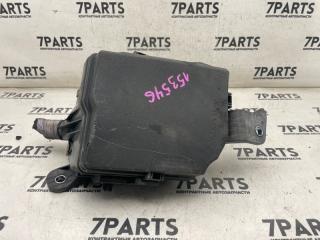 Блок предохранителей TOYOTA YARIS KSP210 1KRFE 1 ракурс