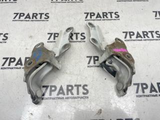 Крепление капота TOYOTA CELSIOR UCF31 3UZFE 2 ракурс Крепление капота TOYOTA CELSIOR UCF31 3UZFE 2 ракурс