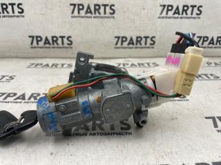 Замок зажигания MAZDA BONGO FRIENDEE SG5W J5 2 ракурс Замок зажигания MAZDA BONGO FRIENDEE SG5W J5 2 ракурс