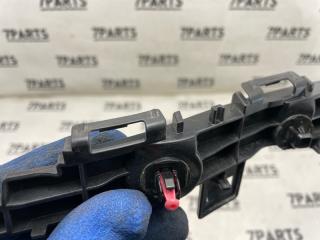 Крепление бампера левое заднее TOYOTA YARIS KSP210 1KRFE 52576K0010 3 ракурс