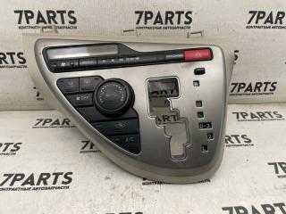Климат-контроль TOYOTA ISIS ZNM10 1ZZFE 88650-44430 1 ракурс