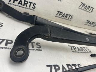 Держатель дворника TOYOTA CELSIOR UCF31 3UZFE 2 ракурс