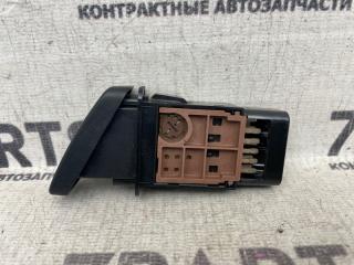 Кнопка аварийной сигнализации MAZDA PREMACY CP8W FPDE B25D664H000 2 ракурс