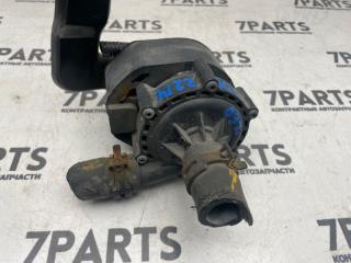 Помпа инвертора NISSAN LEAF ZE0 EM61 925523NA0A 4 ракурс
