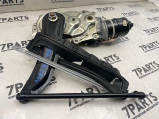 Доводчик двери пятой MITSUBISHI COLT PLUS Z27W 4G15T 2 ракурс