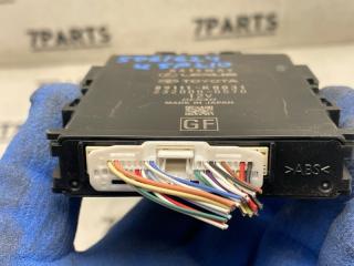 Блок управления TOYOTA YARIS KSP210 1KRFE 89111-K0031 3 ракурс