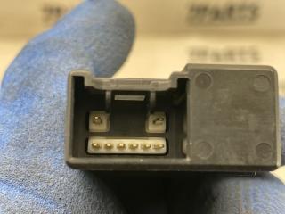 Кнопка туманки TOYOTA AVENSIS AZT250 1AZFSE 8416505030 4 ракурс