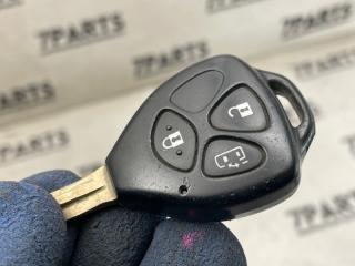 Ключ зажигания TOYOTA ISIS ZNM10 1ZZFE 3 ракурс