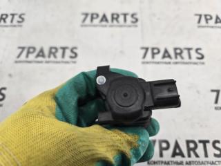 Вакуумный клапан TOYOTA YARIS KSP210 1KRFE 90910-12282 3 ракурс Вакуумный клапан TOYOTA YARIS KSP210 1KRFE 90910-12282 3 ракурс