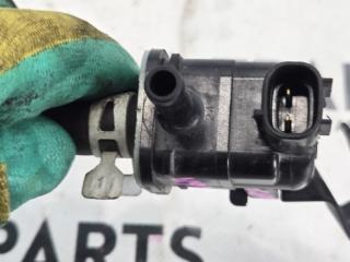 Вакуумный клапан TOYOTA YARIS KSP210 1KRFE 90910-12276 3 ракурс Вакуумный клапан TOYOTA YARIS KSP210 1KRFE 90910-12276 3 ракурс