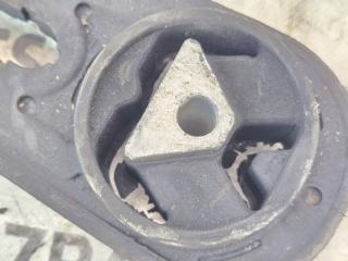 Подушка двигателя задняя NISSAN MARCH AK12 CR12DE 11360AX000 3 ракурс Подушка двигателя задняя NISSAN MARCH AK12 CR12DE 11360AX000 3 ракурс