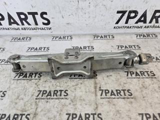 Домкрат NISSAN ELGRAND ALWE50 VG33E 3 ракурс Домкрат NISSAN ELGRAND ALWE50 VG33E 3 ракурс